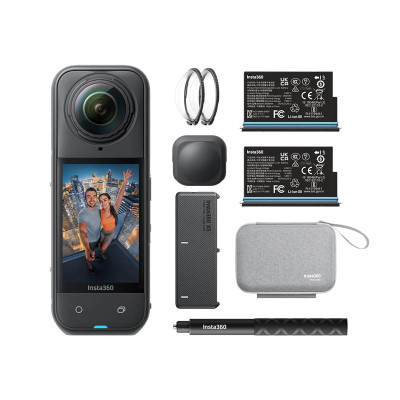 CAMERA INSTA360 X5 8K PACK...