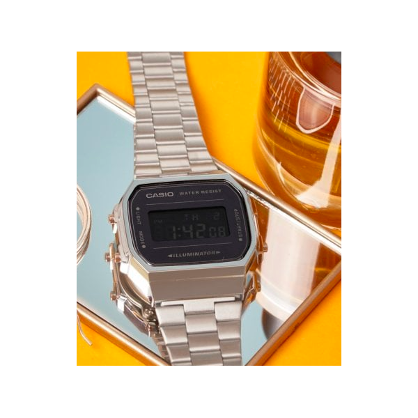 VINTAGE SILVER METAL WATCH