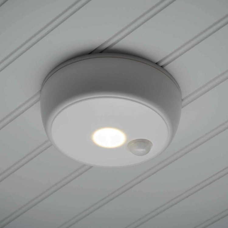 LED CEILING LIGHT WITH WHITE MOTION DETECTOR