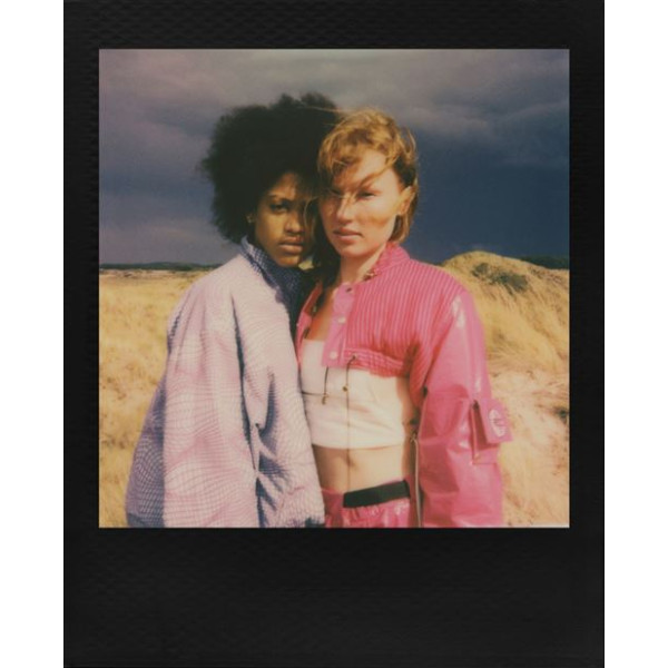 FILMS INSTANTANES COULEUR CADRE NOIR POLAROID GO (X16) 