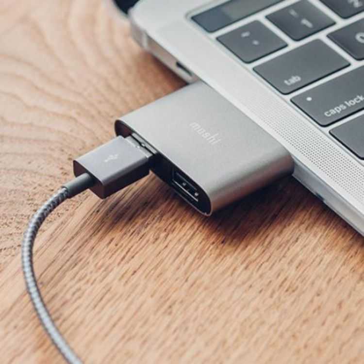 USB-C ERS DUAL USB ADAPTER TITANIUM GRAY