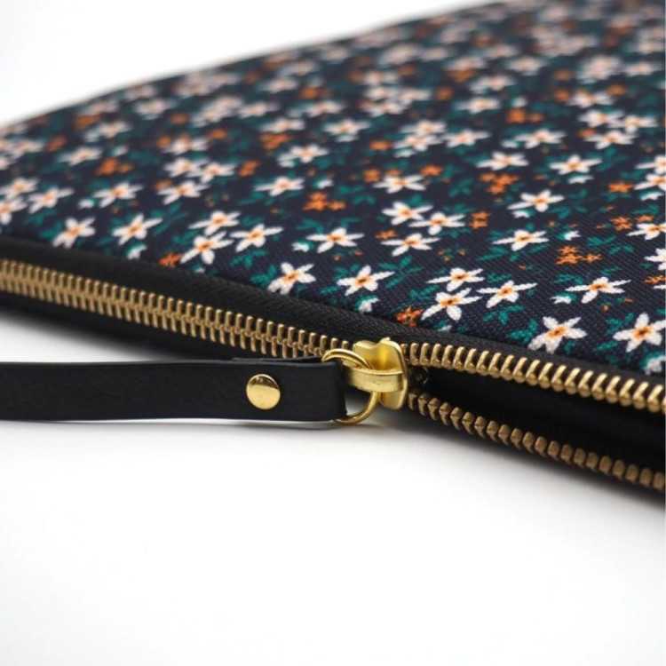 BOLSA CLÁSSICA PARA TABLET MIDNIGHT GARDEN