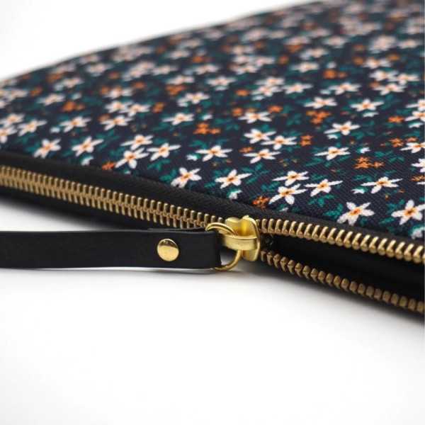 BOLSA CLÁSSICA PARA TABLET MIDNIGHT GARDEN