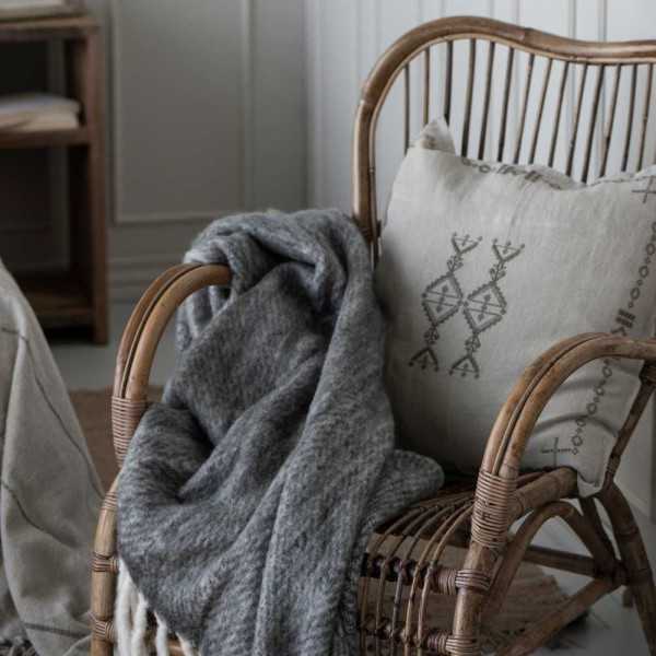HOUSSE DE COUSSIN BRODEE CARREE EN...