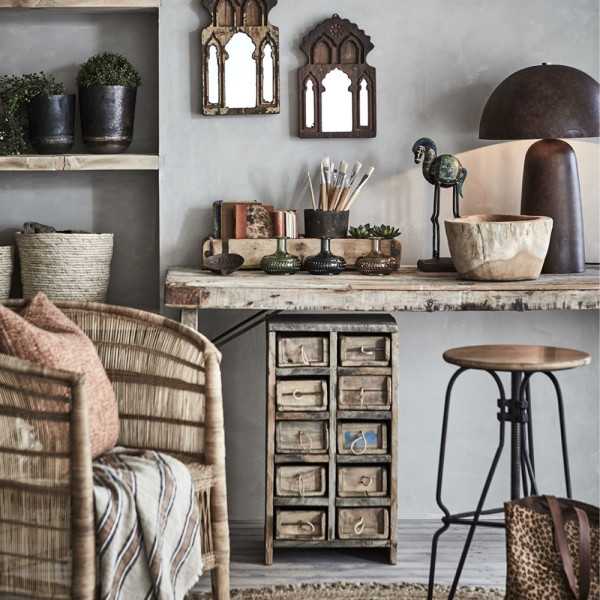 TREASURE TABLE NATURAL WOOD
