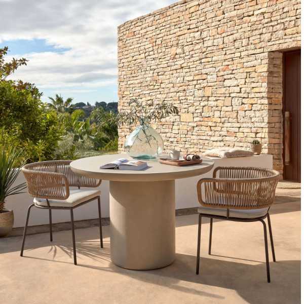 TABLE TAIMI EN CIMENT GRIS ---- ATTENTION 3 COLIS ---