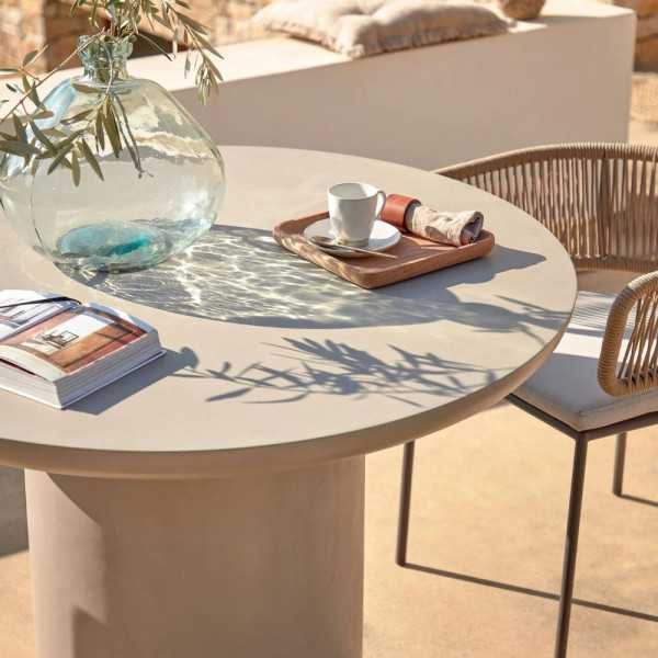 TABLE TAIMI EN CIMENT GRIS ---- ATTENTION 3 COLIS ---