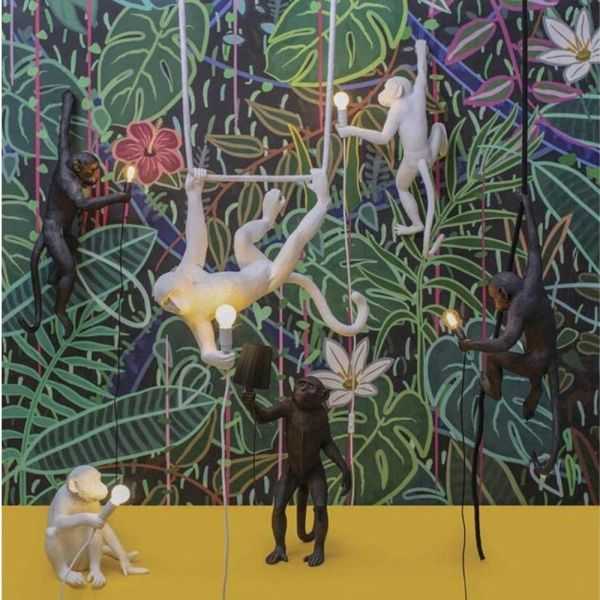 LAMPE SUSPENDU SINGE AVEC CORDE RESINE NOIR