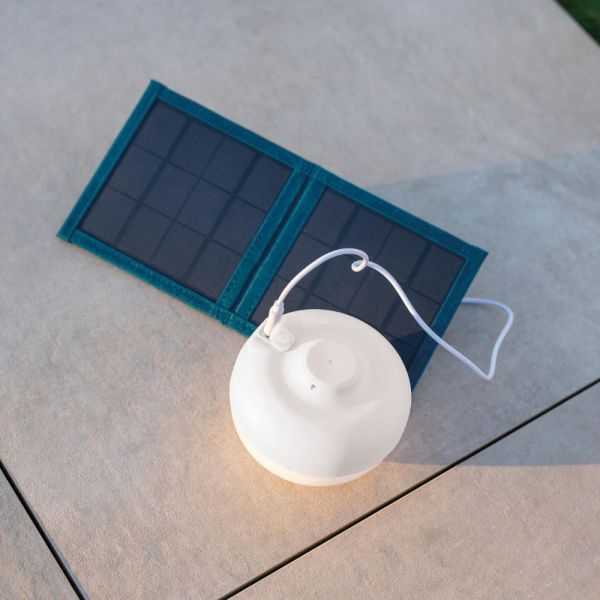 SOLAR AND RECHARGEABLE PORTABLE BULB CHERRY