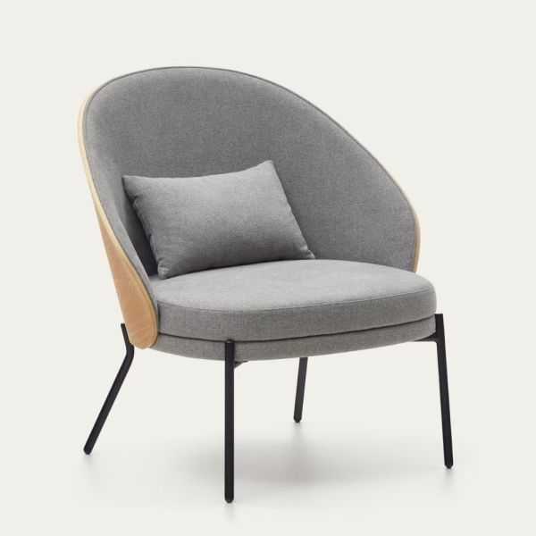 POLTRONA EAMY CINZA CLARO FENHEADO DE METAL PRETO