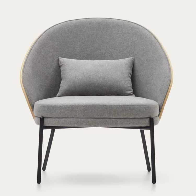 POLTRONA EAMY CINZA CLARO FENHEADO DE METAL PRETO