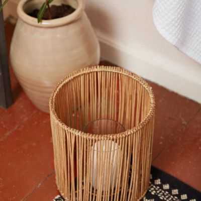 BOUGEOIR ROND EN ROTIN AVEC INSERT EN VERRE 2