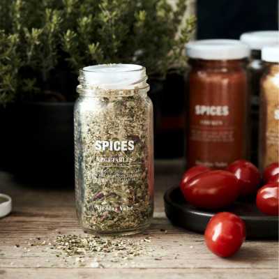 EPICES, AIL, PERSIL ET POIVRON ROUGE 2