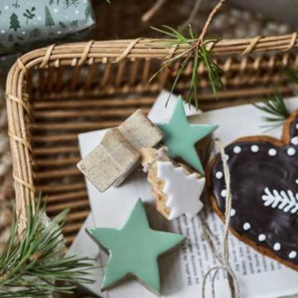 SAPIN DE NOEL A SUSPENDRE BLANC
