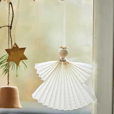 DECORATION DE NOEL AVEC FRANGES A SUSPENDRE PAPIER BOIS 2