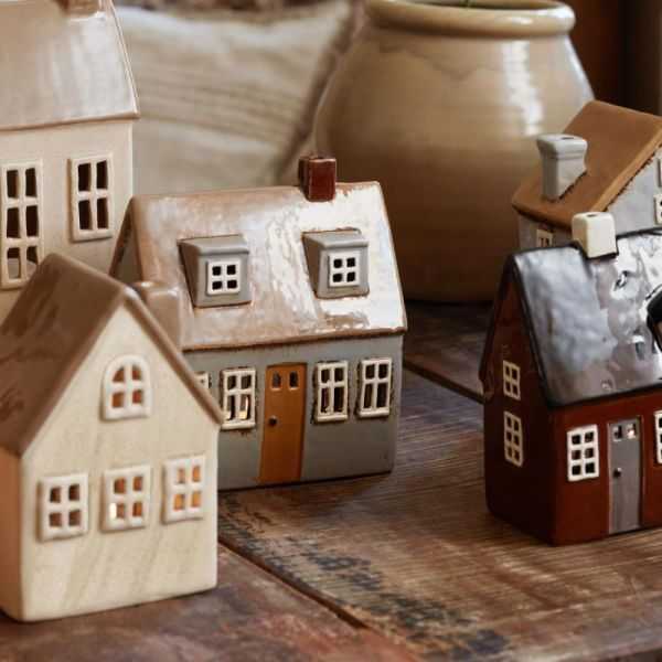 MAISON POUR BOUGIE CHAUFFE-PLAT 4 FENETRES