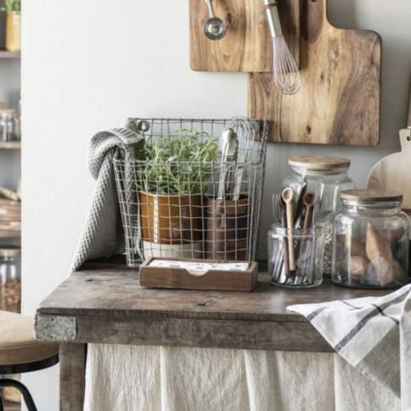 LOT DE 2 PANIERS MUREAUX METAL