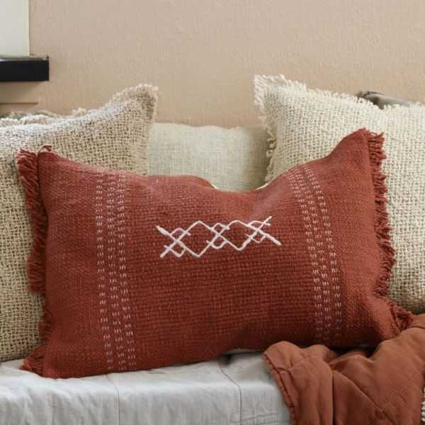 HOUSSE DE COUSSIN SAFI A FRANGES ROUILLE ET ECRUE