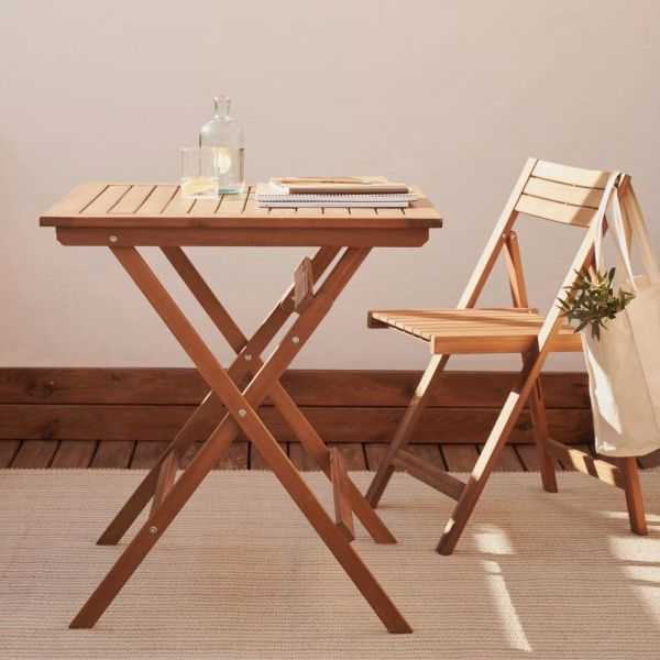 TABLE DE JARDIN PLIANTE SADIRAR EN BOIS MASSIF D'ACACIA