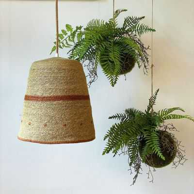 PLANTE FOURGERE ARTIFICIELLE À SUSPENDRE KOKEDAMA 48CM