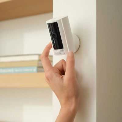 INTERIOR SURVEILLANCE CAMERA WHITE 2