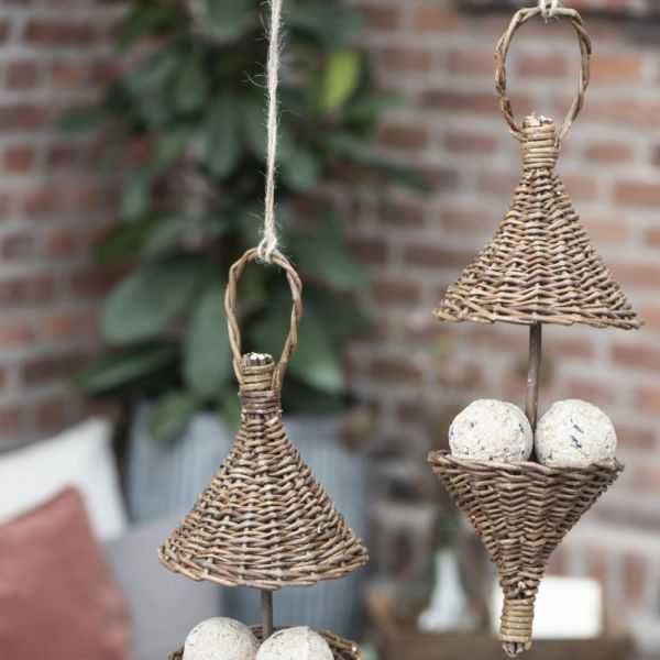 BIRD FEEDER HANGER