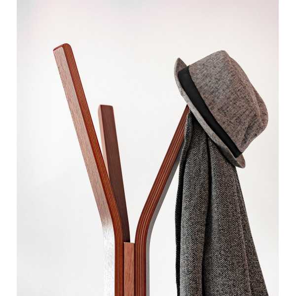 CHELSEY COAT RACK RUBBERWOOD 170 CM