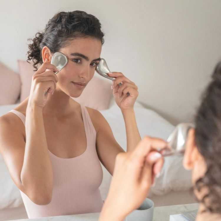 GLOBES DE CRYOTHERAPIE VISAGE TENSEUR & DÉCONGESTIONNANT