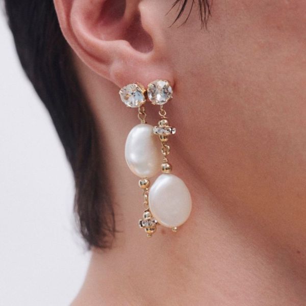 ASYMMETRICAL PEARL GLOW EARRINGS (PAIR)