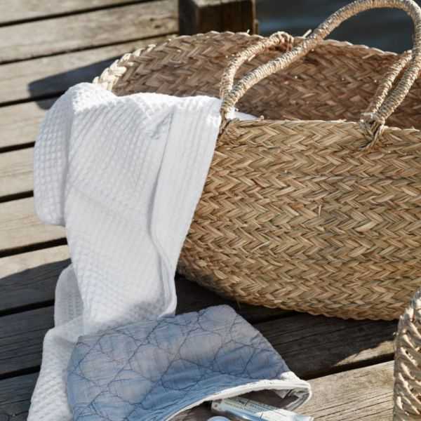BOLSA DE PRAIA CÔNICA EM SEAGRASS