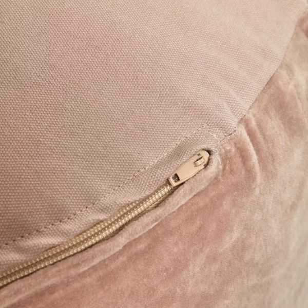 POUF REDONDO ANGÉLICA DIÂMETRO 45 CM ALGODÃO VELUDO