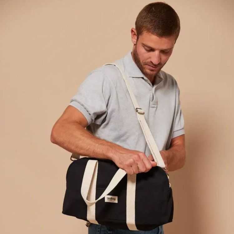 BLACK CHARLIE BOWLING BAG