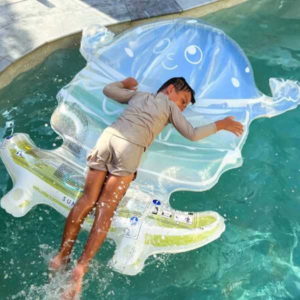 MATELAS GONFLABLE BRUGER BOY THE SEA 156CM