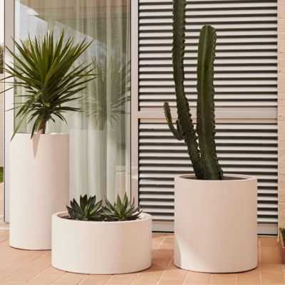 CACHE-POT AIGUABLAVA EN CIMENT BLANC D 62 CM 2