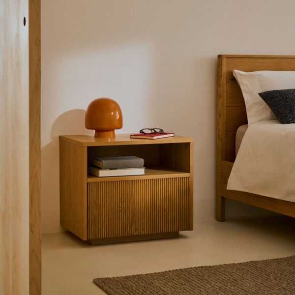 TABLE DE CHEVET HELVINE 60 X 52 CM A TIROIR - 1 COLIS