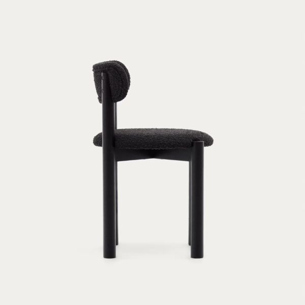NEBAI CHAIR IN WHITE BOUCLETTE AND OAK WOOD STRUCTURE WITH