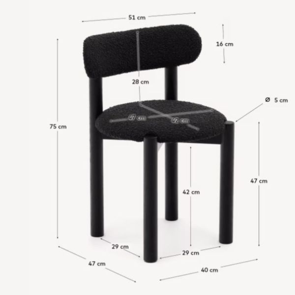 NEBAI CHAIR IN WHITE BOUCLETTE AND OAK WOOD STRUCTURE WITH