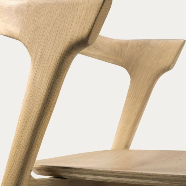 CHAISE BOK FINITION VERNIS PAR ALAIN VAN HAVRE
