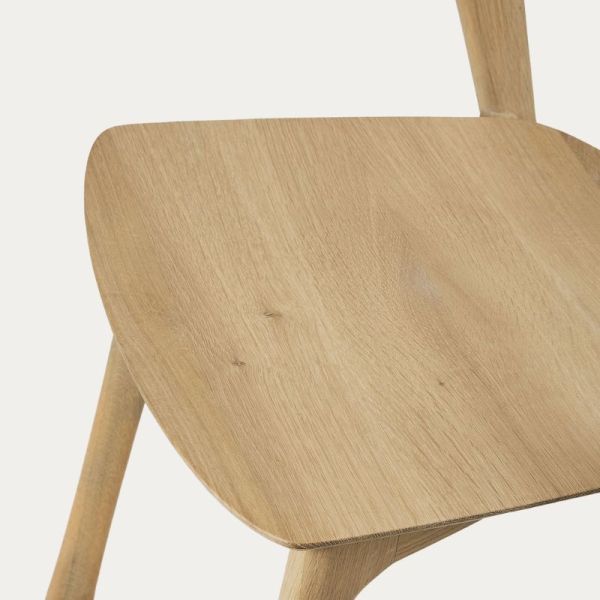 CHAISE BOK