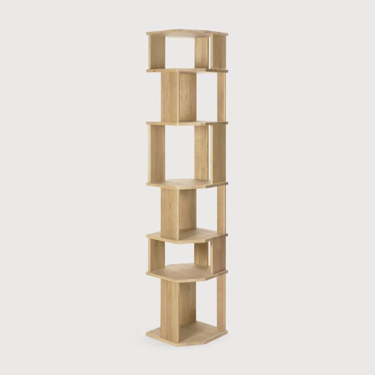 ETAGERE COLONNE STAIRS EN CHENE PAR ALAIN VAN HAVRE