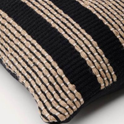 HOUSSE DE COUSSIN AYLIN EN COTON ET JUTE NOIR 2