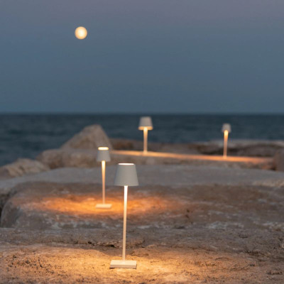 MICRO LAMPE DE TABLE POLDINA BLANCHE 2