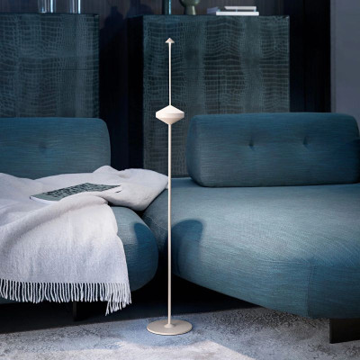 SUPPORT DE LAMPE PINA